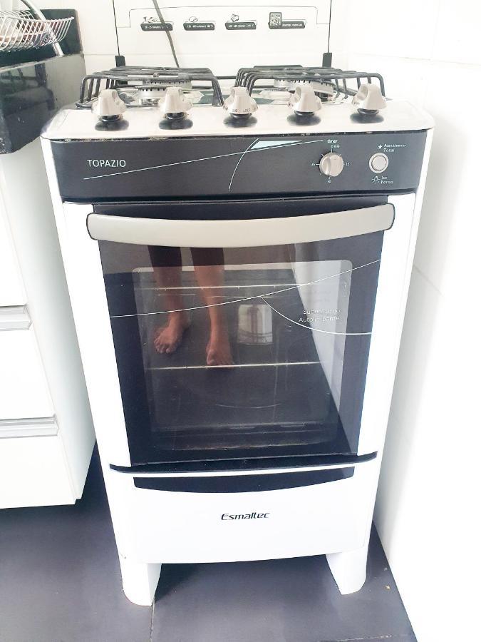 Apartamento Perto Da Praia E Do Aeroporto Apartment Lauro de Freitas Bagian luar foto